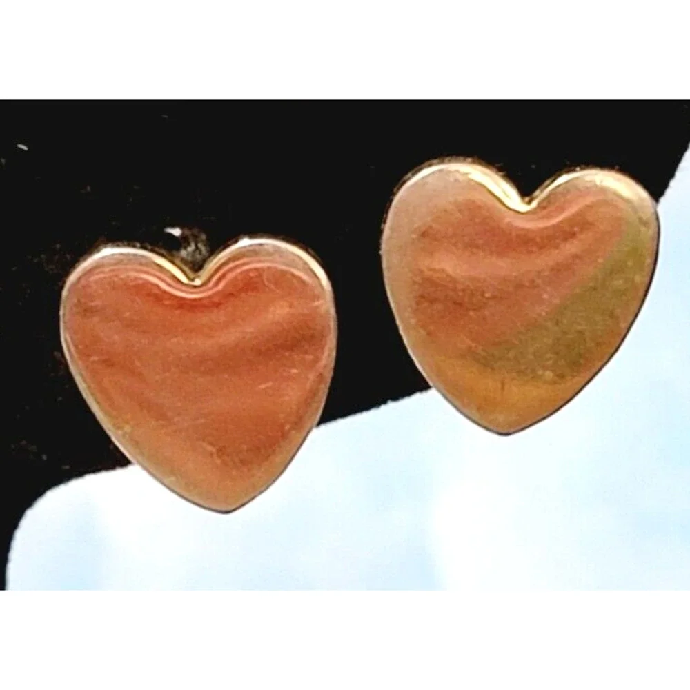Vintage Romantic Heart Gold-tone Screw Back Earrings, Engravable sb-46